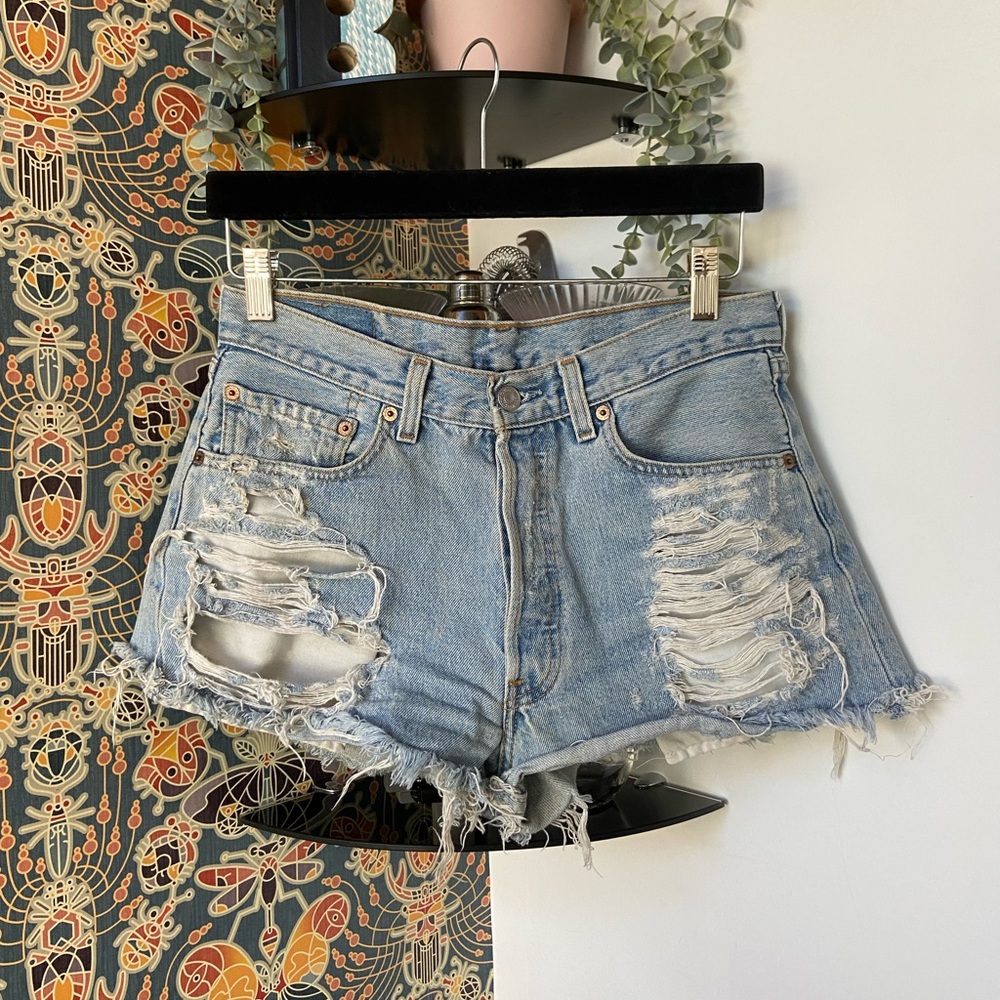 Vintage Levi’s 501 Jean Shorts